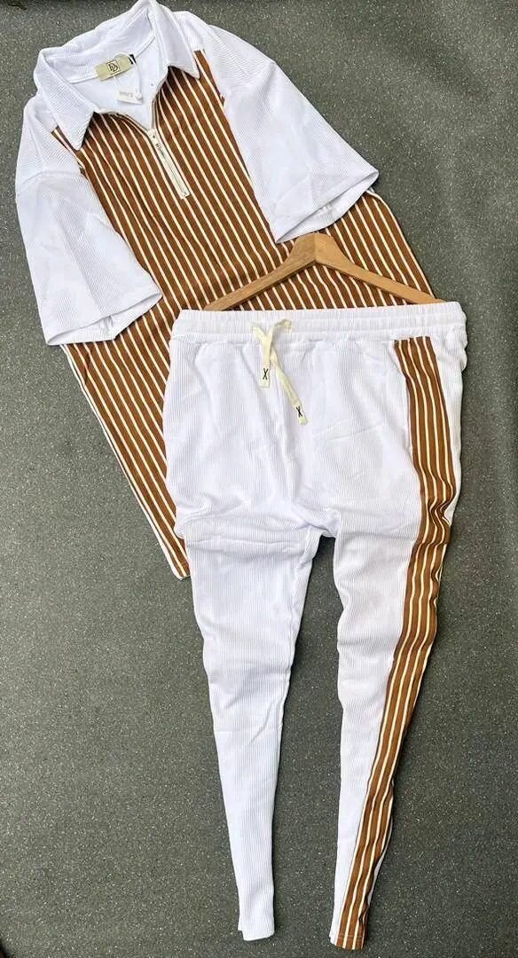 Ensemble de survêtement moderne