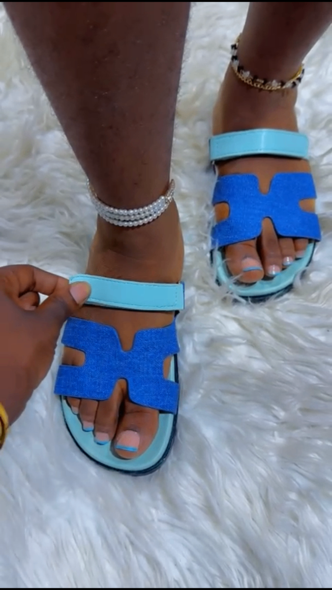 Ladies sandal slippers