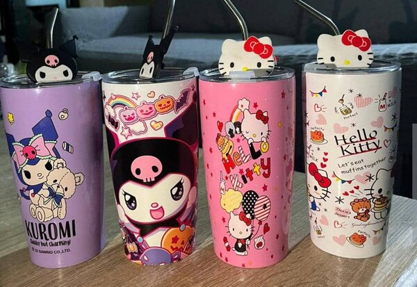 Gobelets Hello Kitty et Kuromi