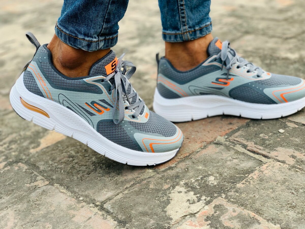 Jogger shoes