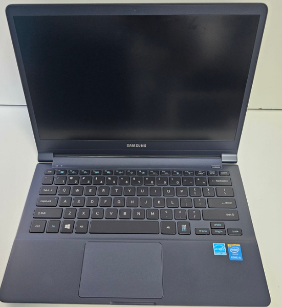 Samsung NP 900 X3 G