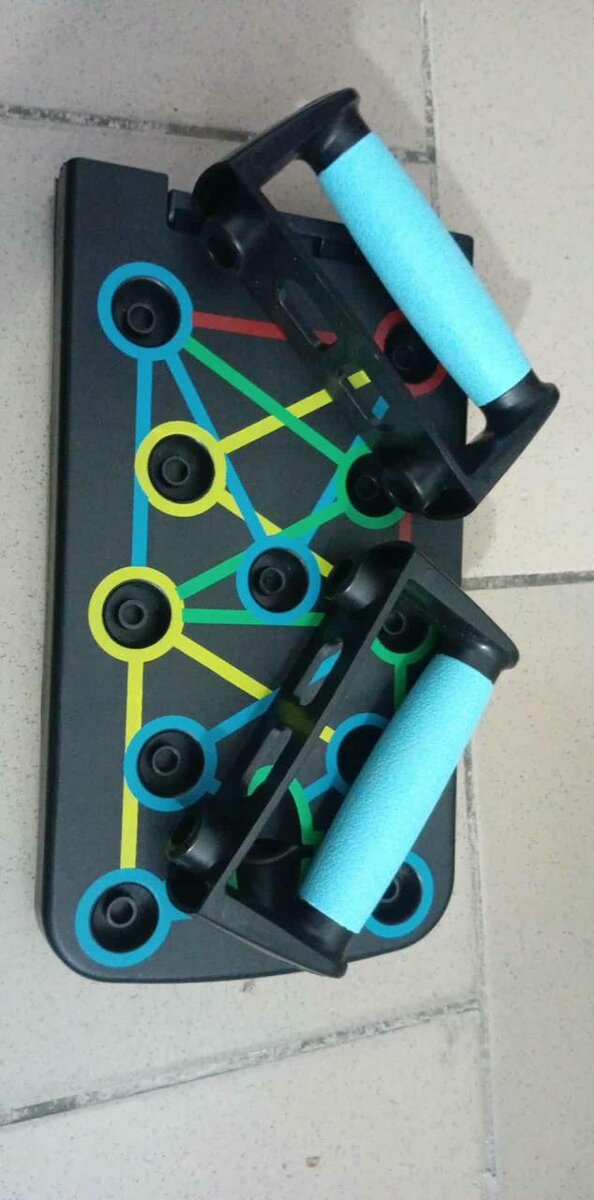 Planche à pompes multifonction