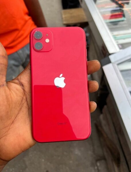 iPhone 11