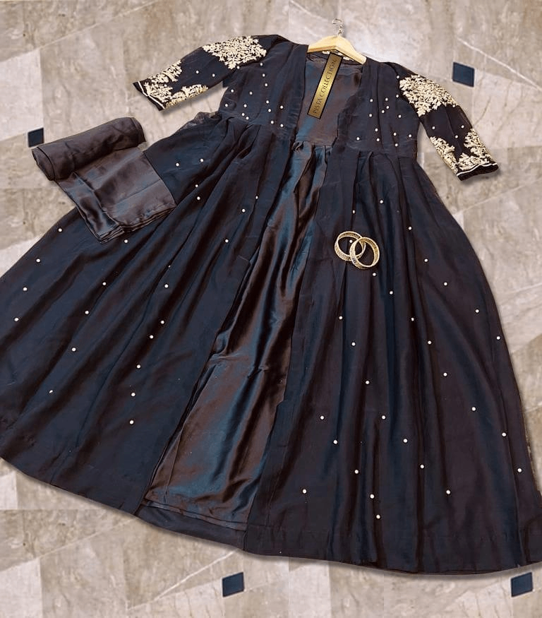 Embroidery maxi suit