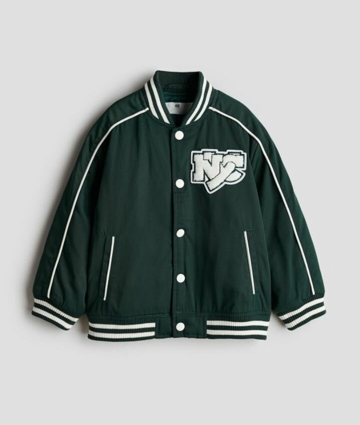 Бомбер от бренда НМ