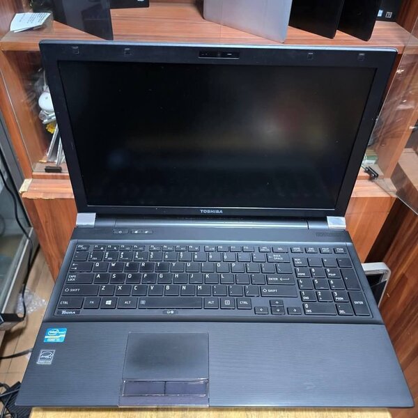 Toshiba Tecra R950