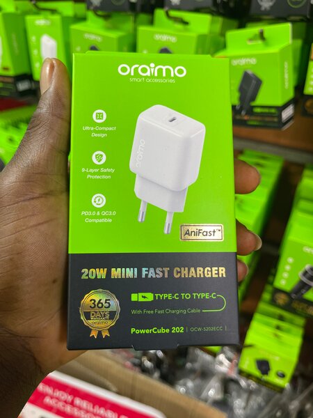 Oraimo 20W Mini Fast Charger