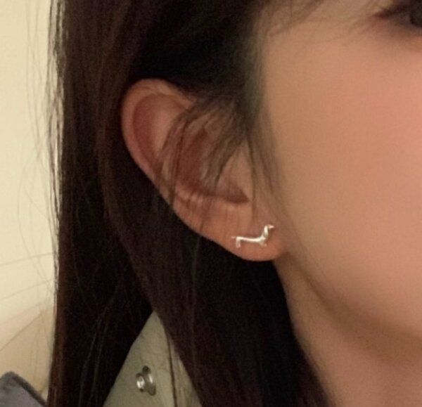 Серьги в виде далматинской собачки