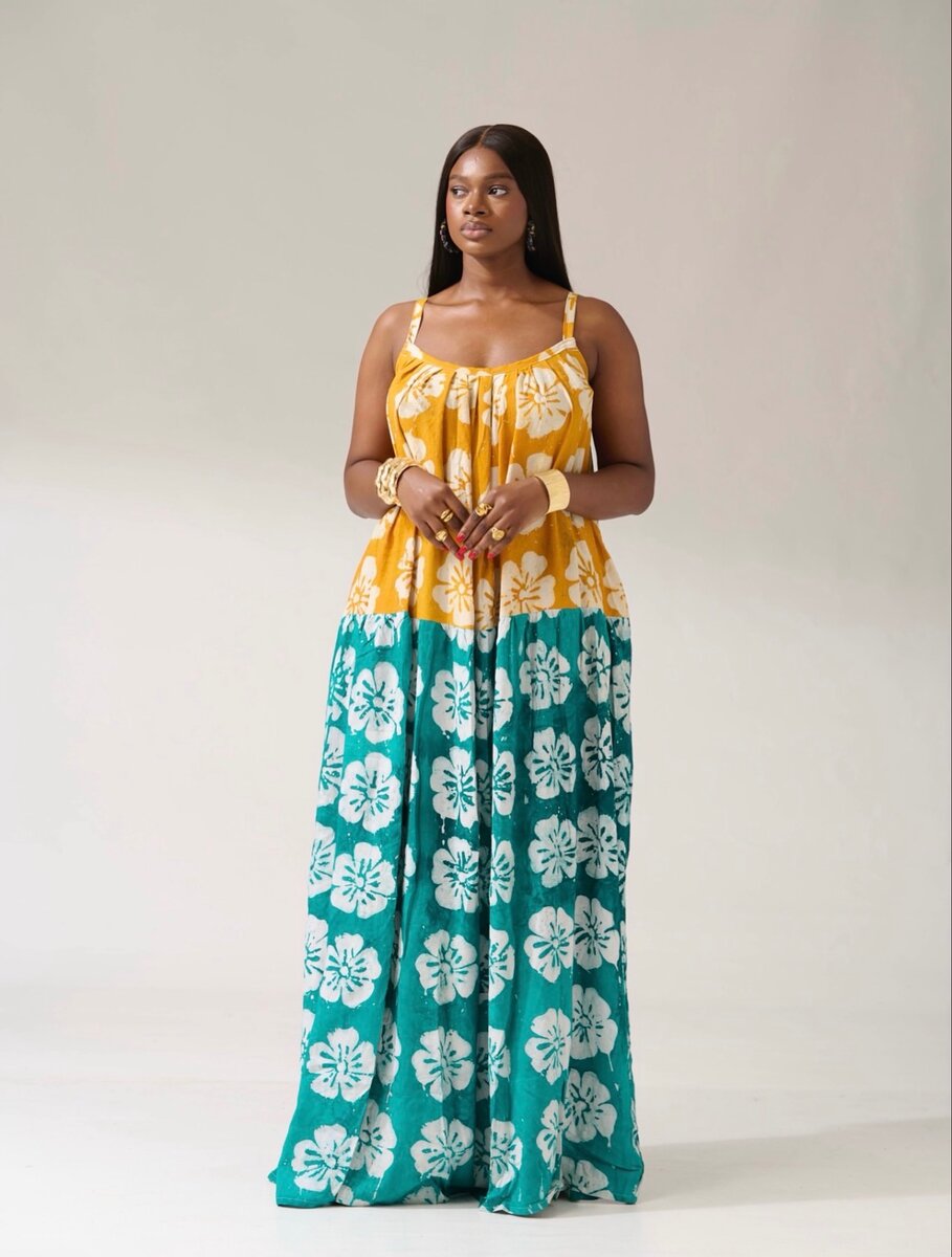 Robe longue fleurie tropicale