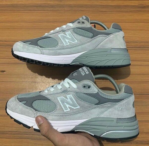 New balance 993