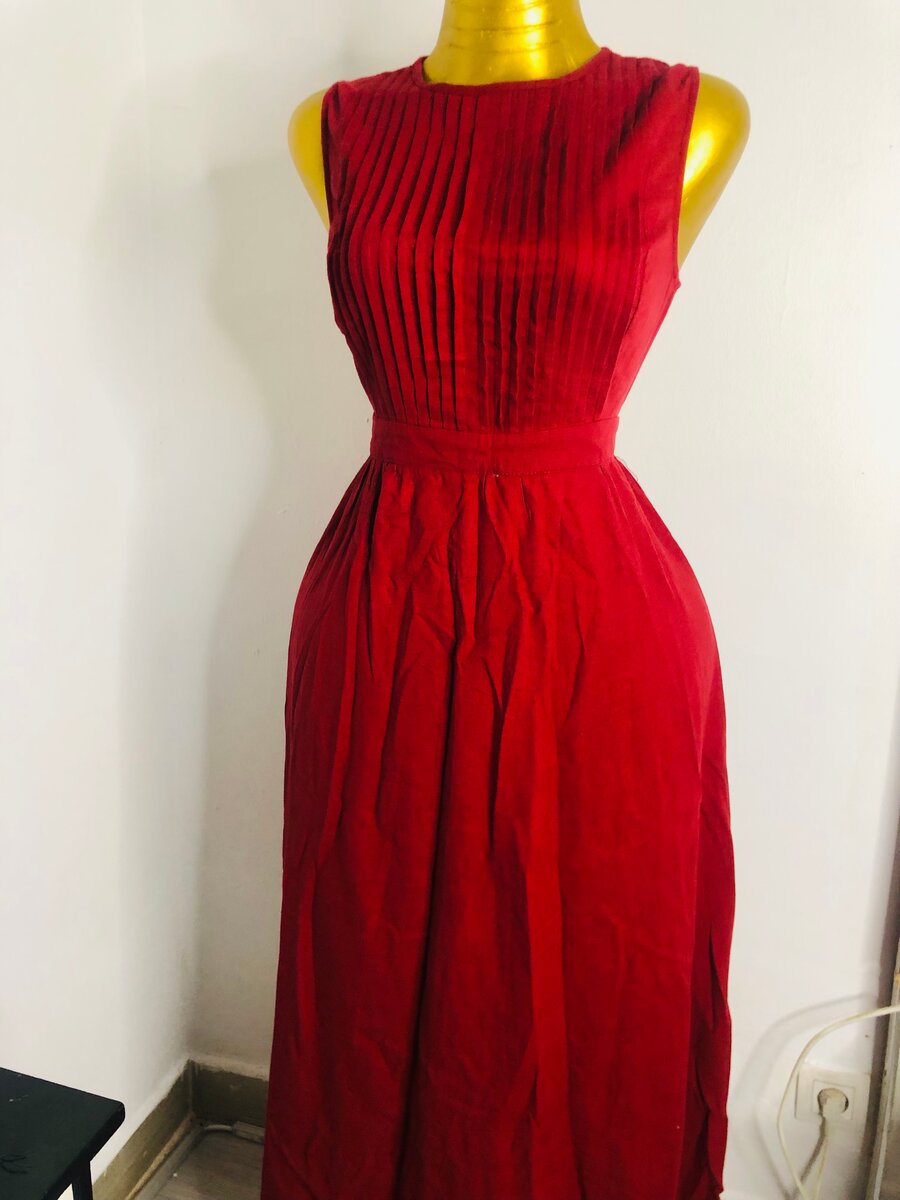 Robes élégantes et colorées