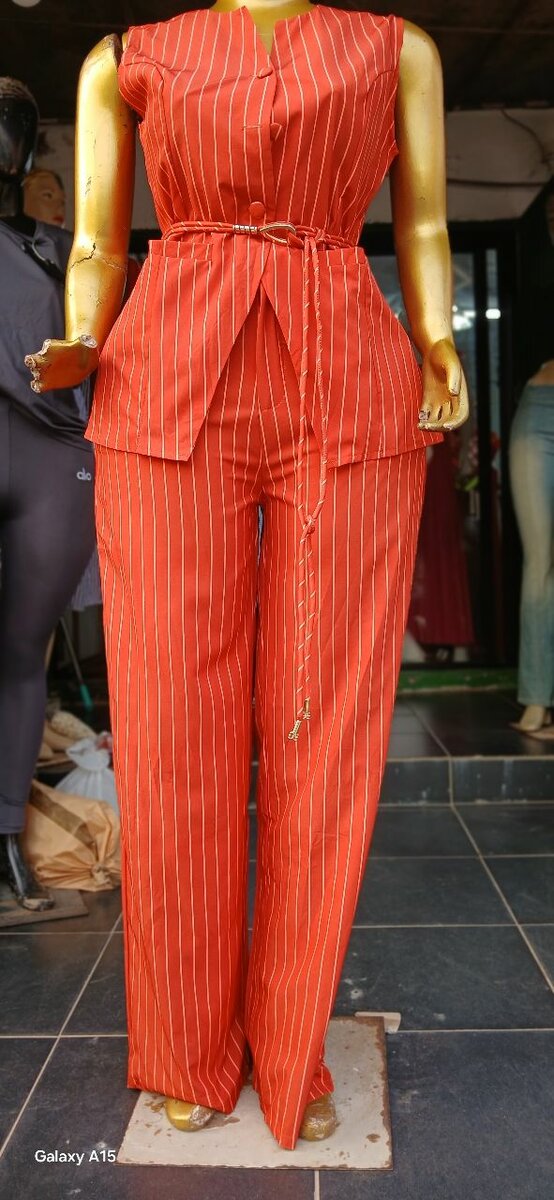 Tenue élégante pour femme