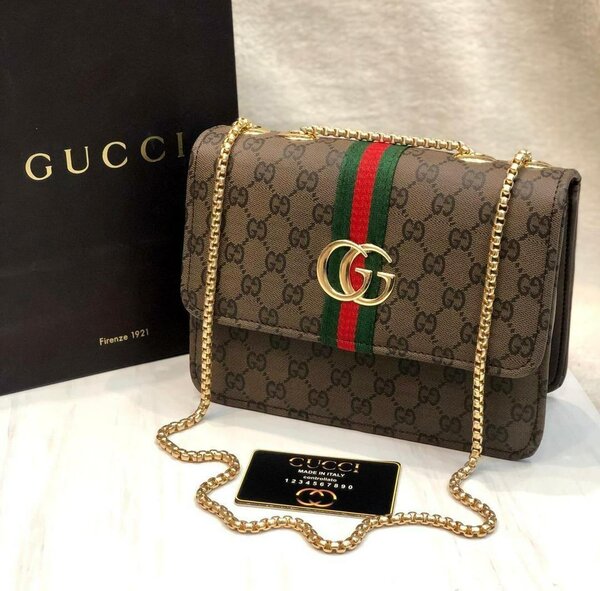 GUCCI Stylish Women's Cross Body Bags