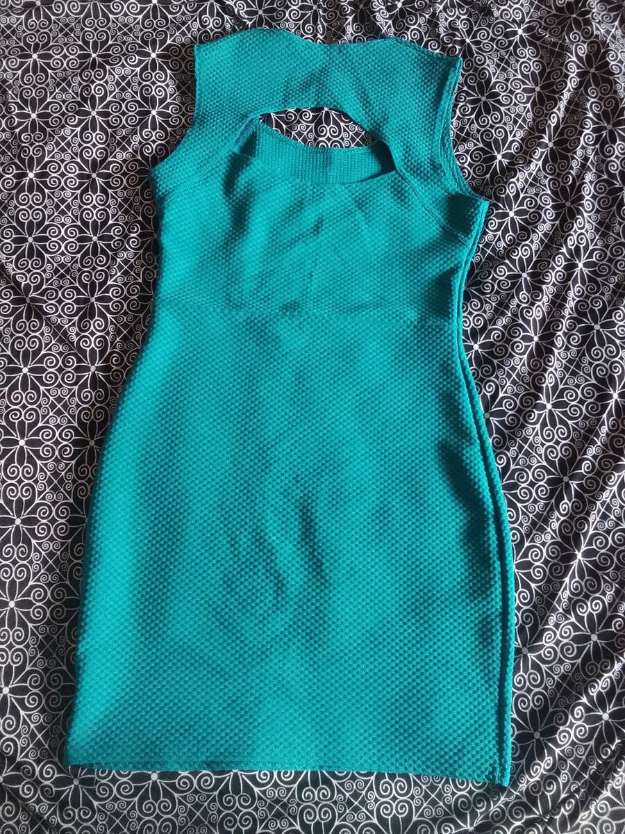 Robe élégante turquoise