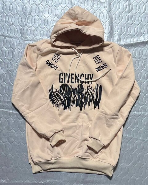 Sweat à capuche tendance