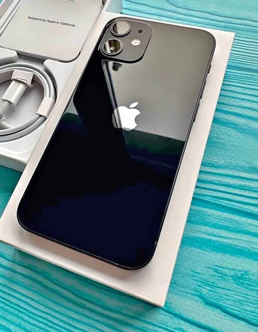 iPhone 12 Noir 128 Go