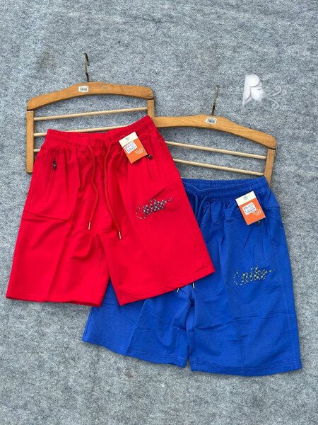 Shorts de sport Nike pour hommes