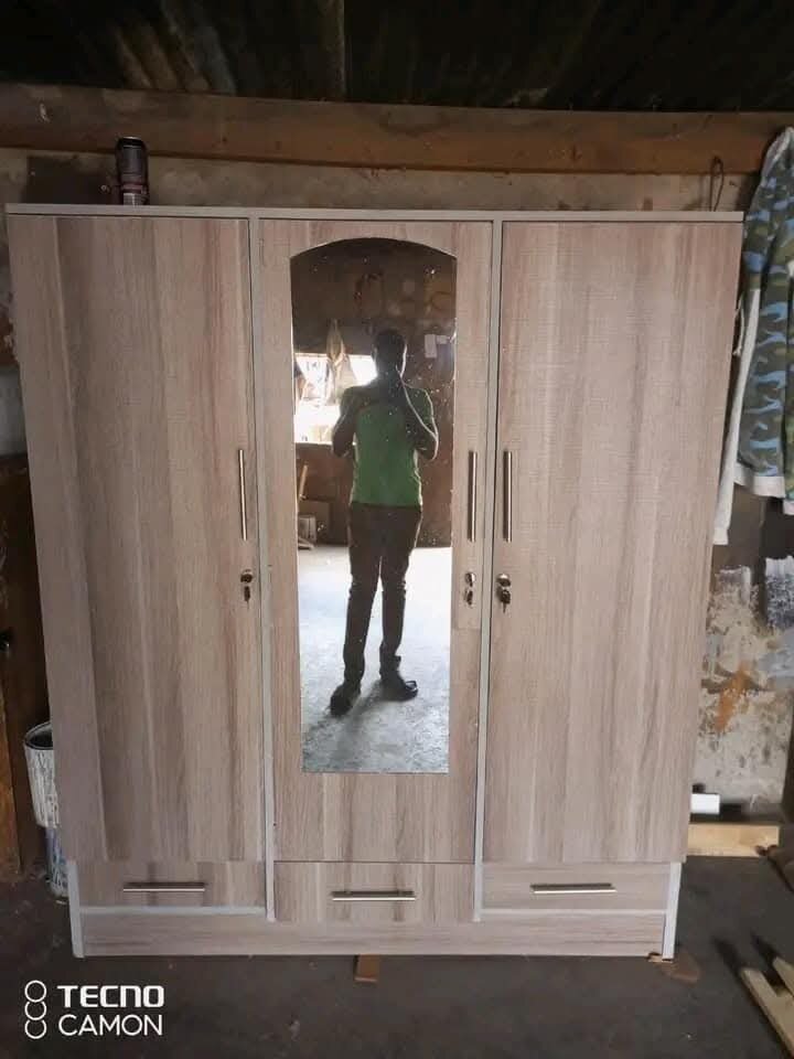 Double wardrobe availability