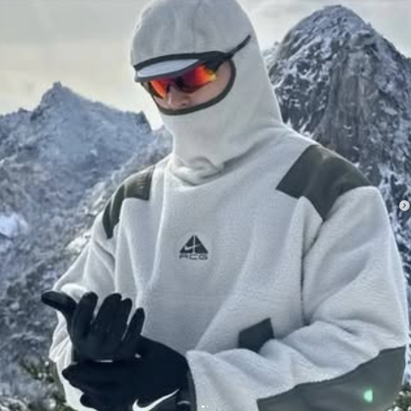 Vintage Nike ACG Fleece Hoodie Ninja