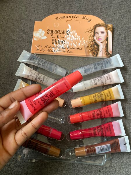 Gloss à Lèvres Squeezing Shine