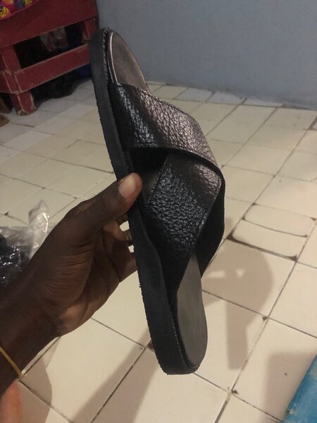 Sandale en cuir pour homme