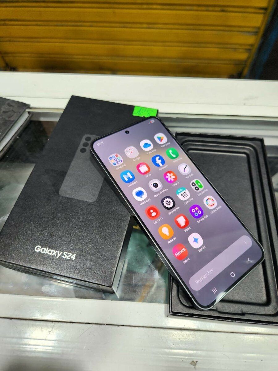 Smartphone Samsung Galaxy S24