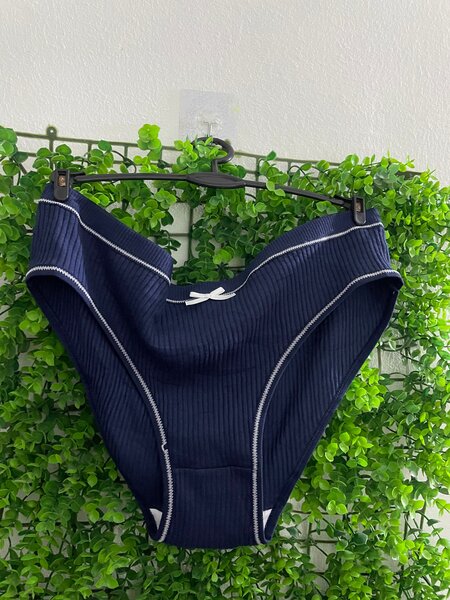 Culotte Taille Haute Élégante