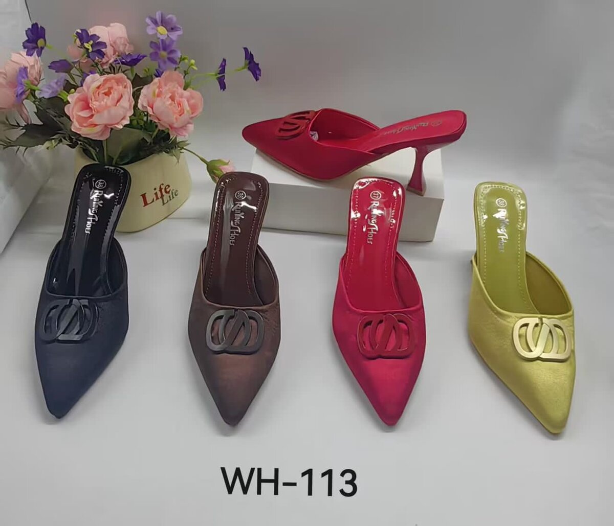 Chaussures à talons pointues élégantes