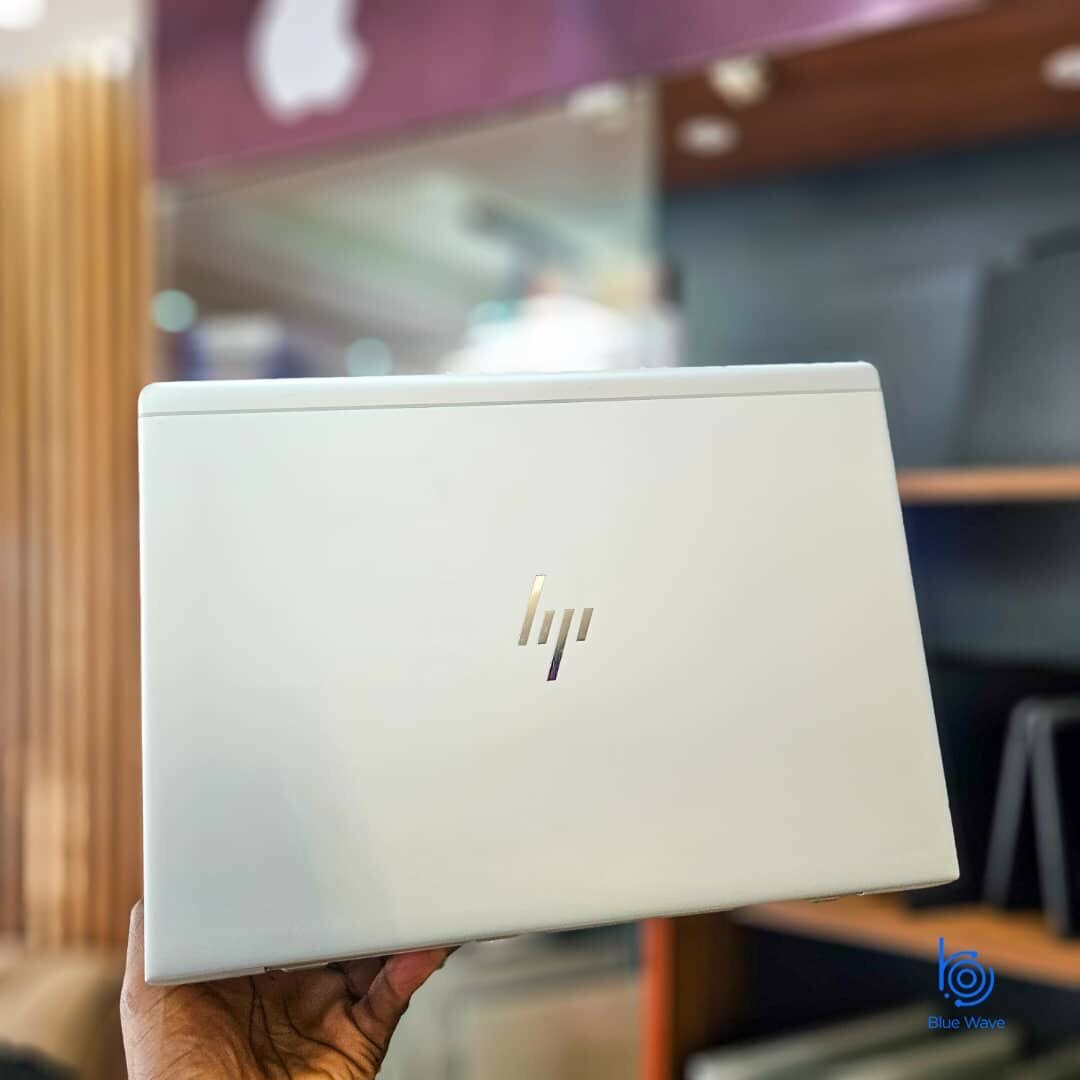 *HP ELITEBOOK 840 G6*  ️
