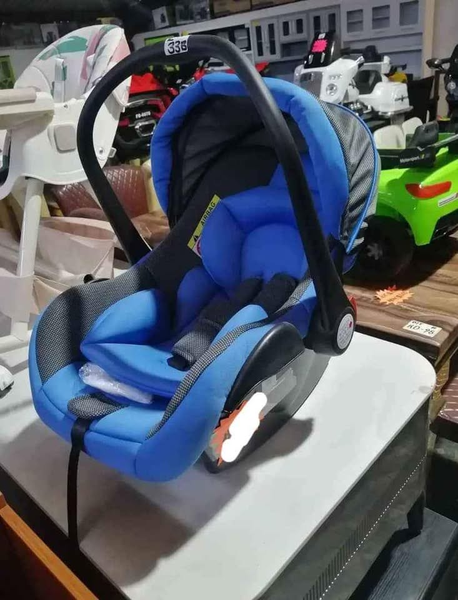 car seat blue