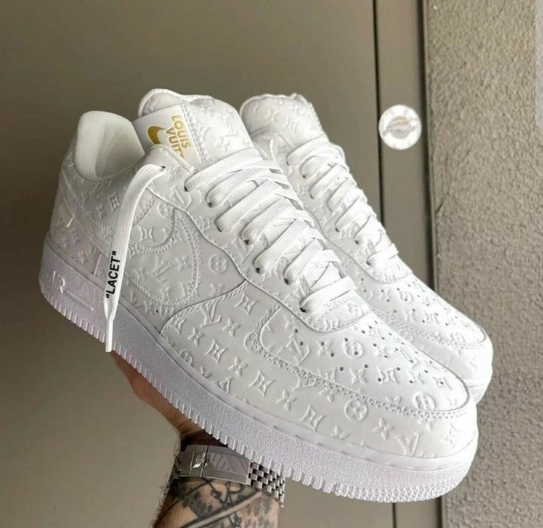 Baskets blanches en cuir design