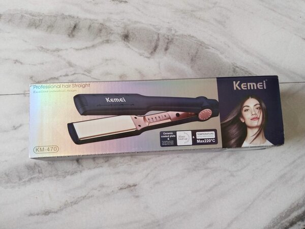 Kemei hair straightener