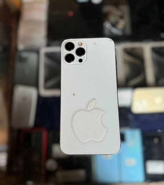 iPhone 12 Pro Blanc Reconditionné