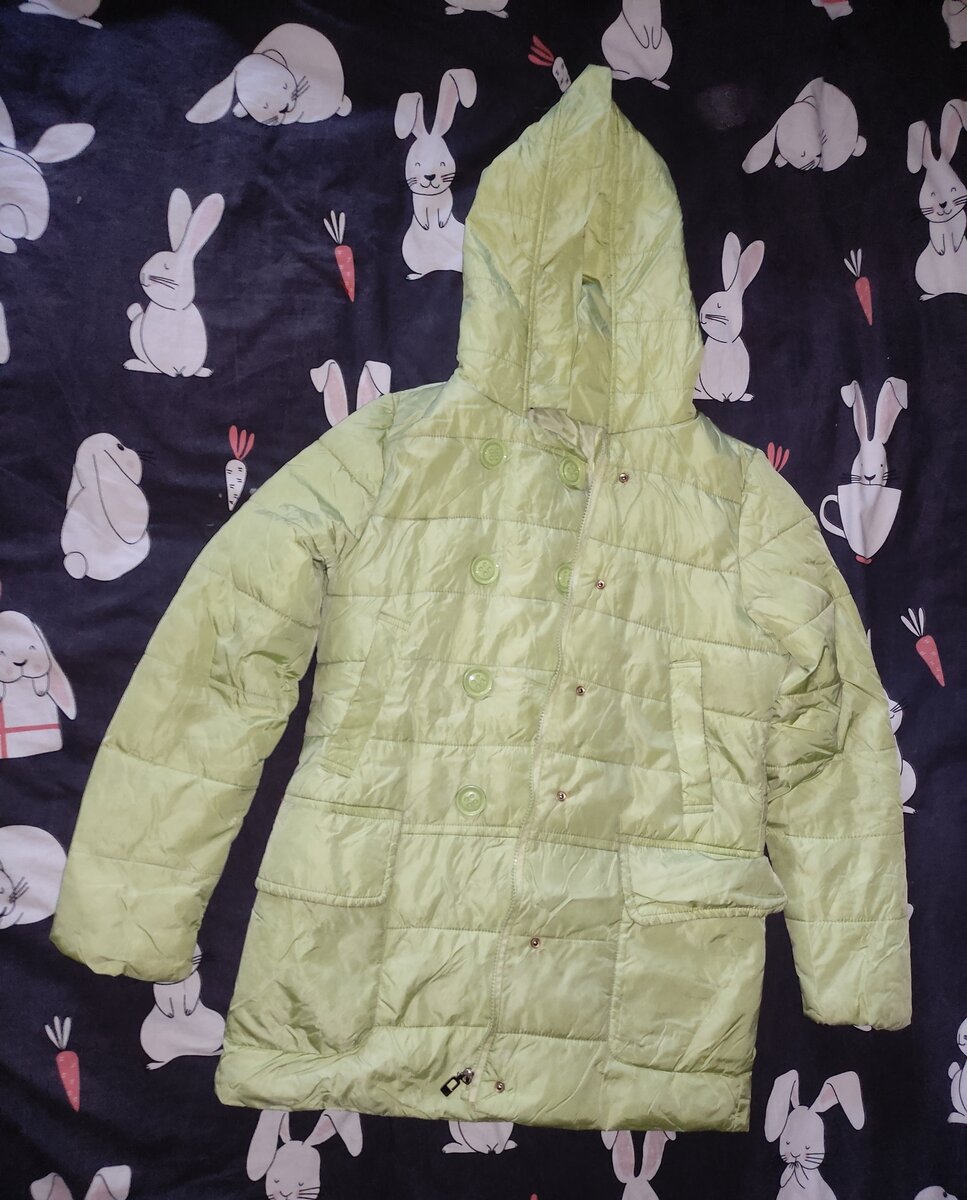 Зелёная куртка детская