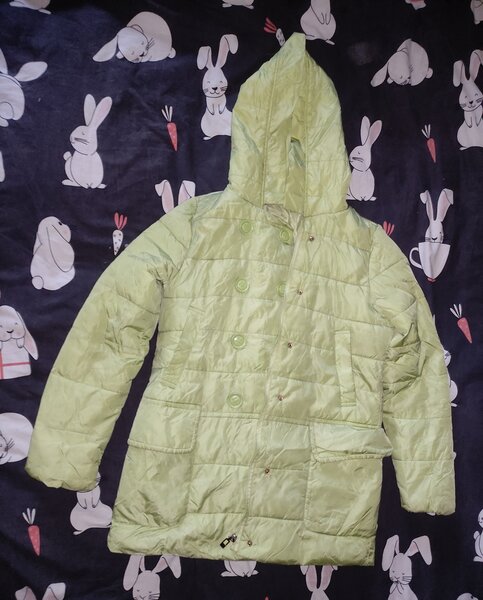 Зелёная куртка детская