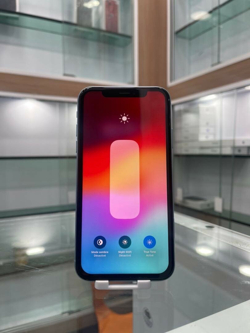IPHONE XR 64GIGA QUASI NEUF