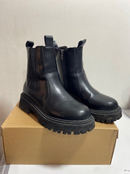 Челси, надевали 1 раз