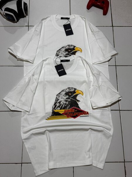 T-shirt graphique tendance