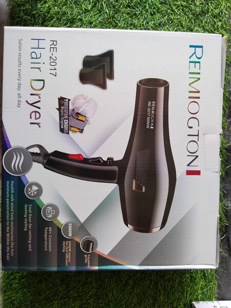 Hair dryer