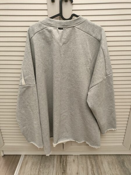 Оверсайз кофта ADAB