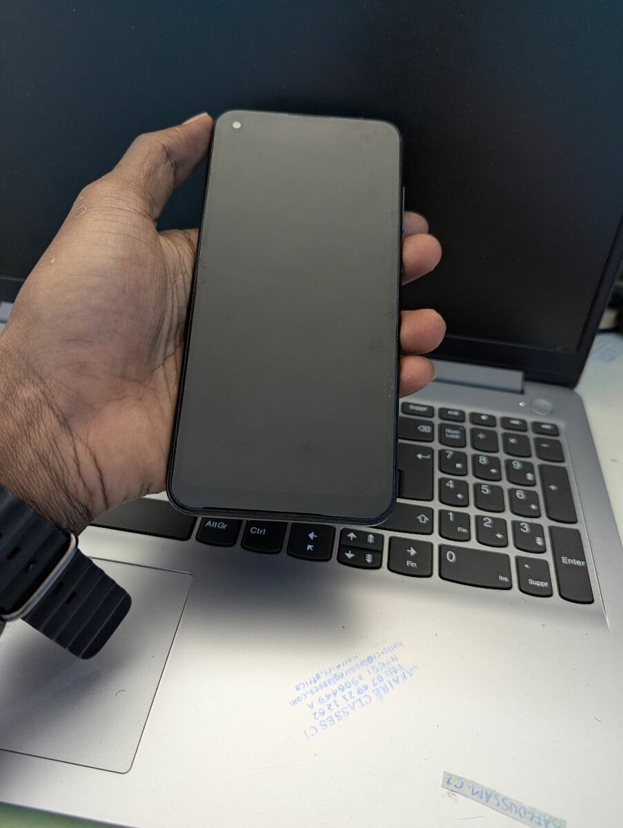 Samsung Galaxy A11 32giga_3giga Ram