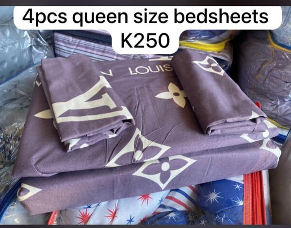 Queen size bedsheets 