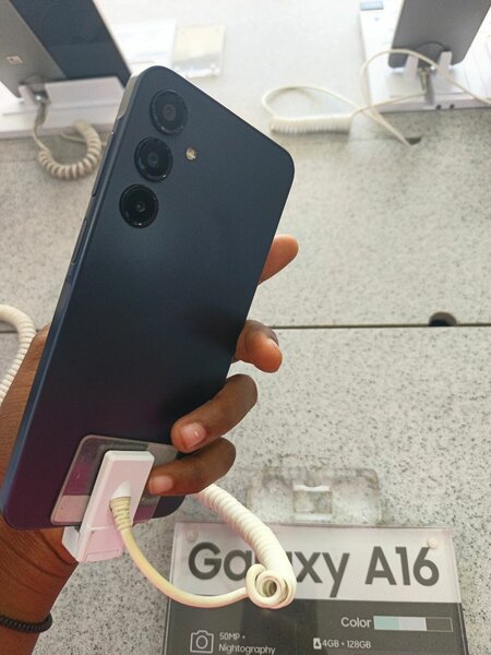 SAMSUNG GALAXY A16 (128)