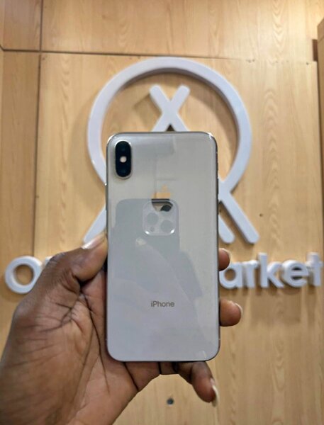 iPhone X 64GB Argent