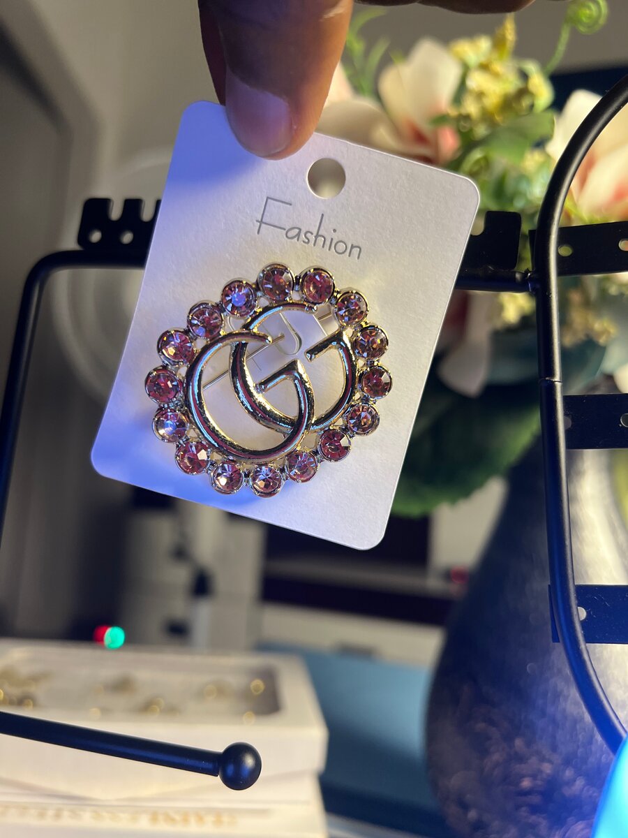 Broches Élégants Animaux et Fleurs