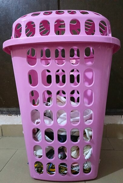 Panier à linge coloré 50L