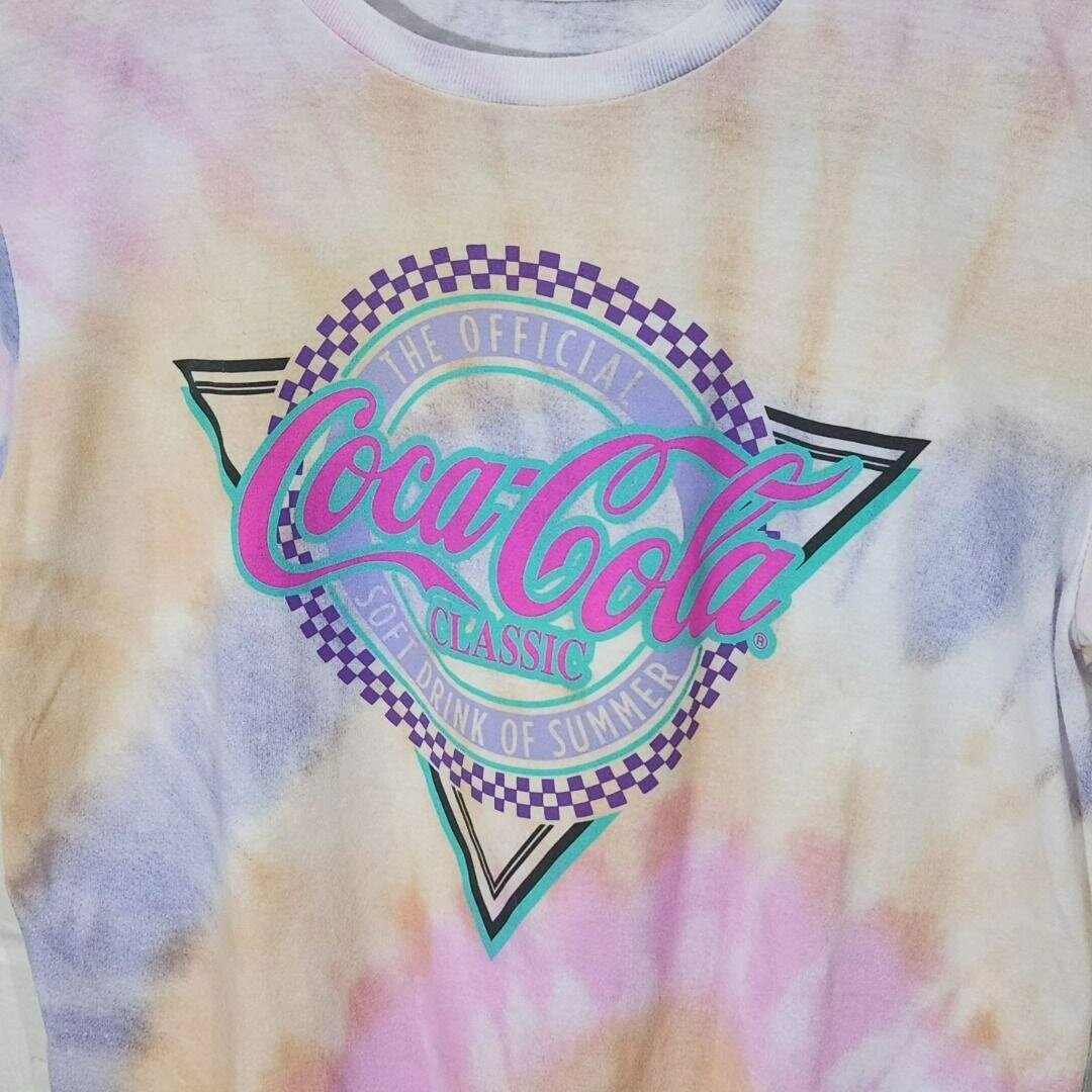 Coca-Cola Cropped Women's T-Shirt