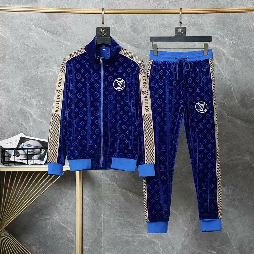 Track suit