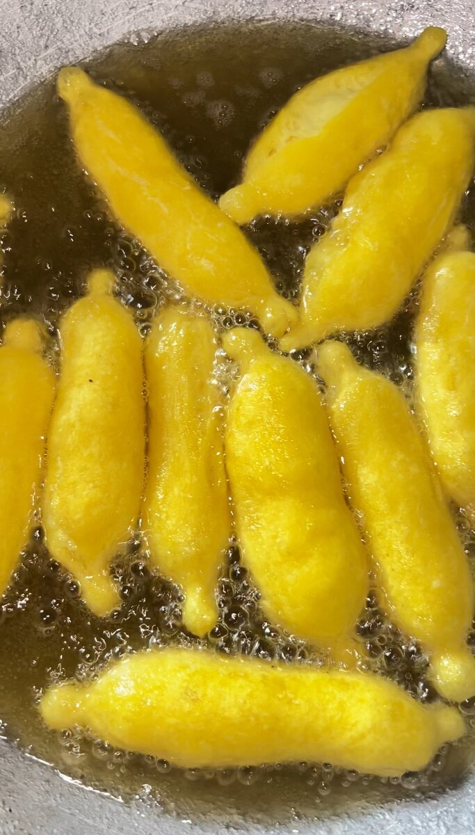 BEIGNETS JAUNES & VERMICELLES