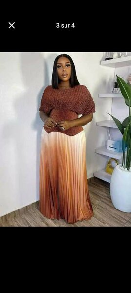 Robe plissée élégante